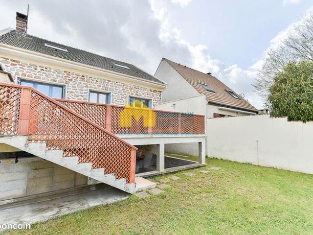 Maison 6 pièces 130 m²