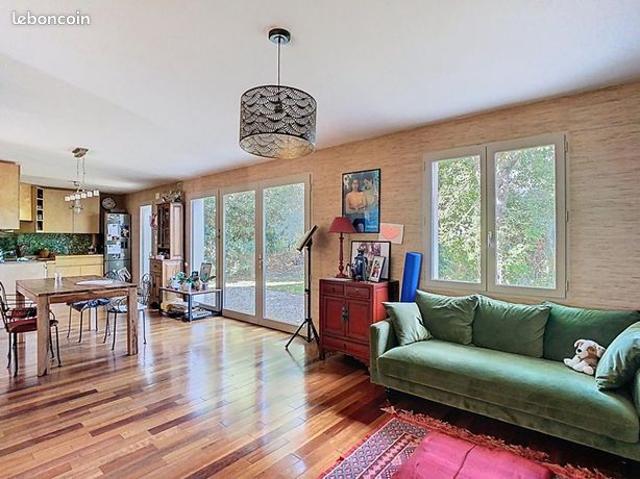 Maison 6 pièces 130 m²