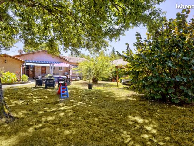 Maison 6 pièces 130 m²