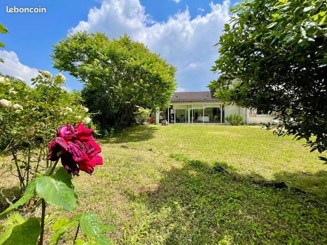 Maison 6 pièces 130 m²