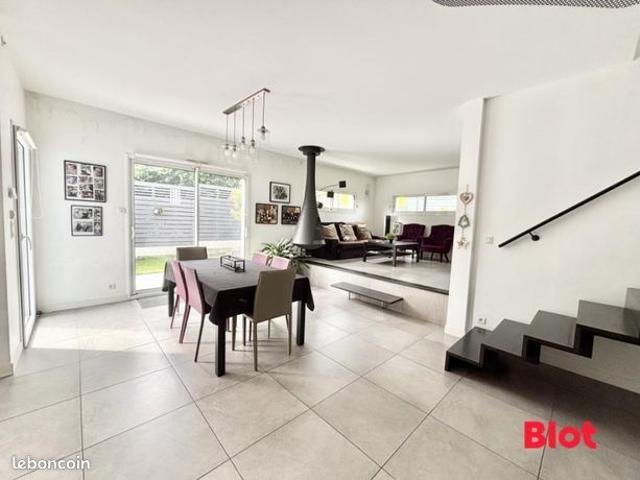 Maison 6 pièces 130 m²