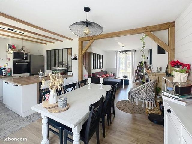 Maison 6 pièces 130 m²