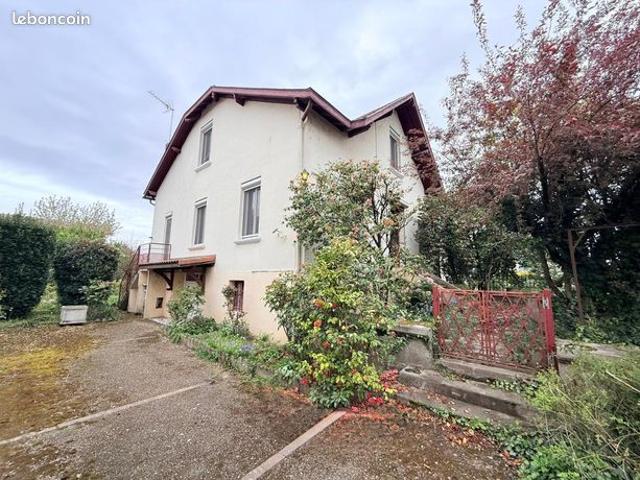 Maison 6 pièces 130 m²