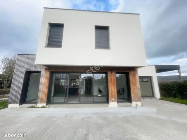 Maison 6 pièces 130 m²