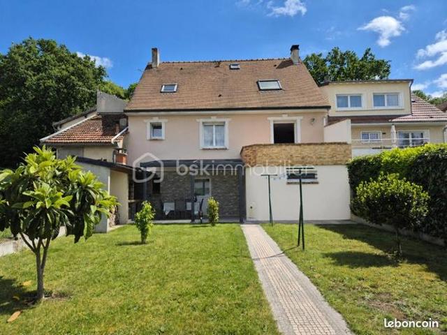 Maison 6 pièces 130 m²