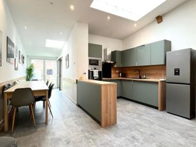 Maison 6 pièces 130 m²