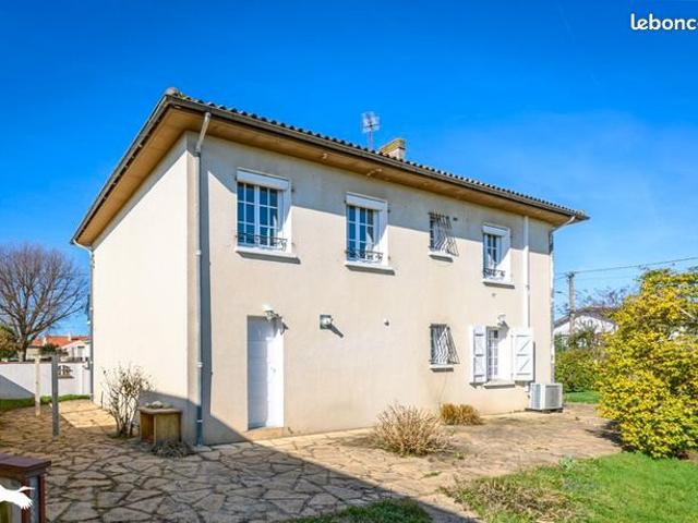 Maison 6 pièces 130 m²