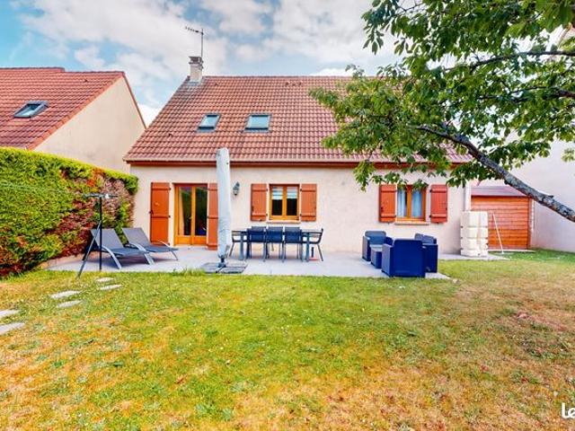 Maison 6 pièces 130 m²