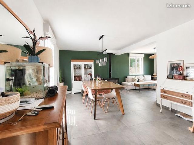 Maison 6 pièces 130 m²