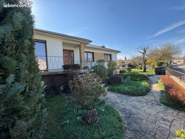 Maison 6 pièces 130 m²