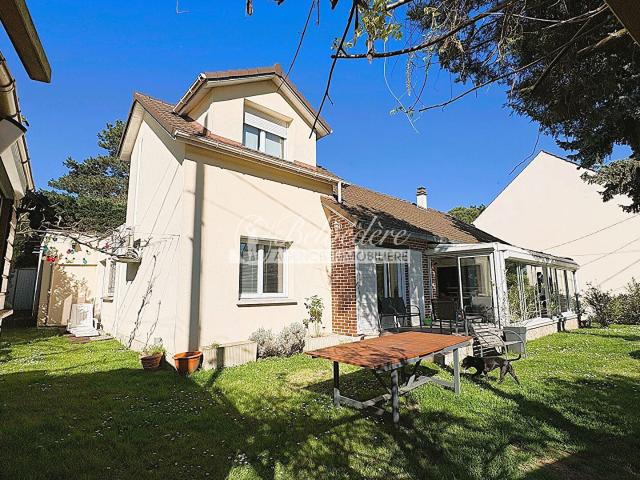 Maison 6 pièces 130 m²