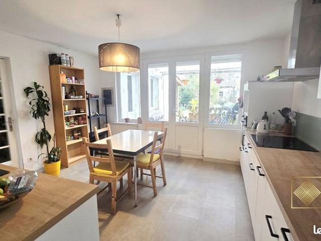 Maison 6 pièces 130 m²