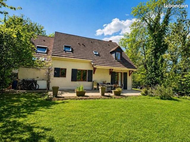 Maison 6 pièces 130 m²
