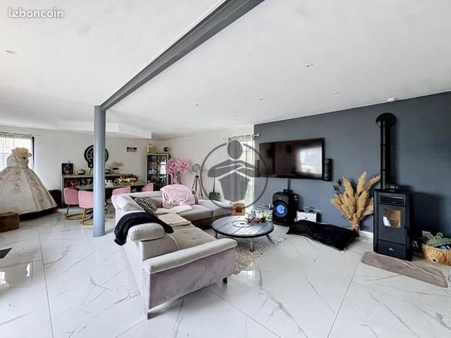 Maison 6 pièces 130 m²