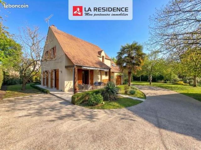 Maison 6 pièces 130 m²