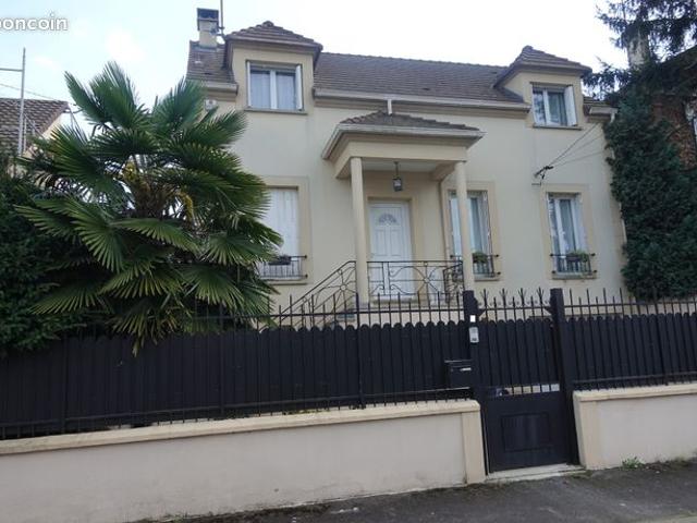 Maison 6 pièces 130 m²