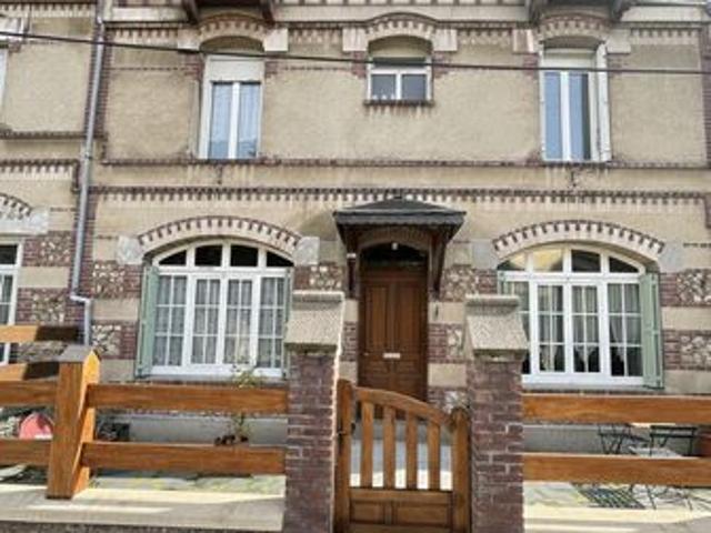 Maison 6 pièces 130 m²