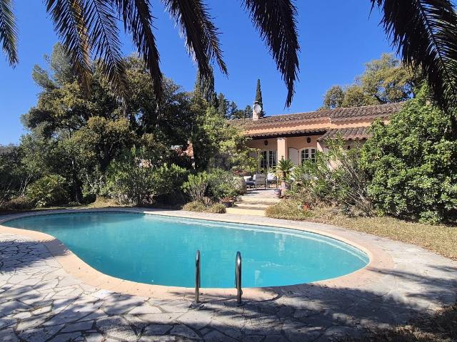 Maison 6 pièces 130 m²