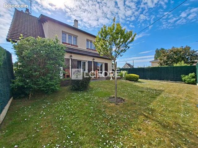 Maison 6 pièces 130 m²