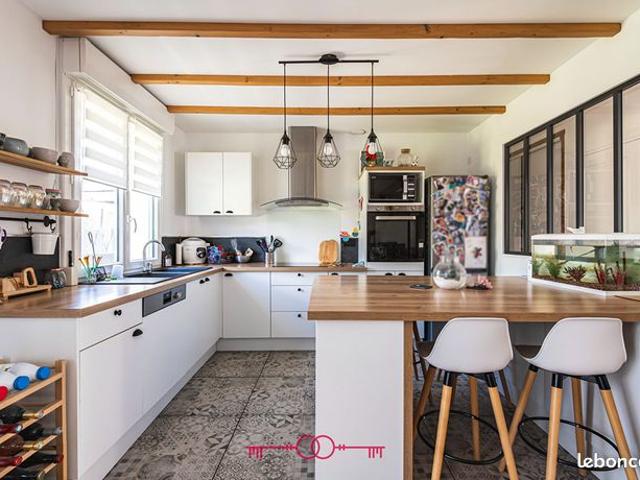Maison 6 pièces 130 m²