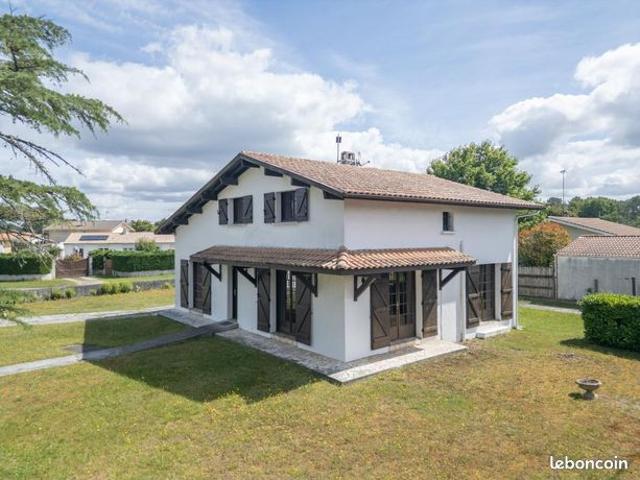 Maison 6 pièces 130 m²