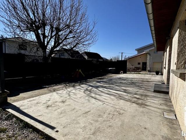 Maison 6 pièces 130 m²