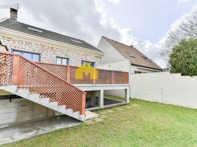 Maison 6 pièces 130 m²