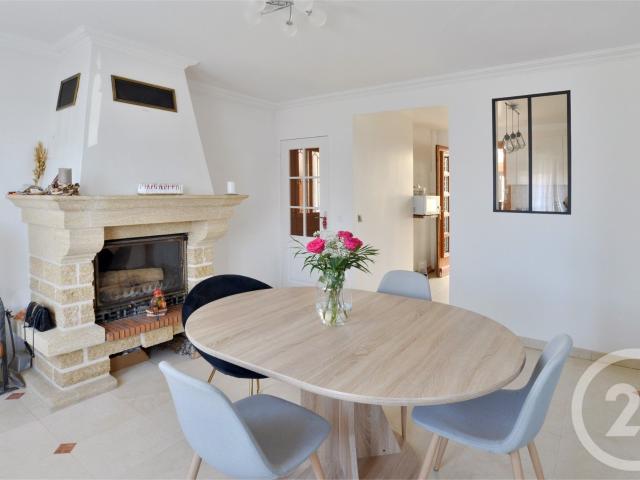 Maison 6 pièces 130 m²