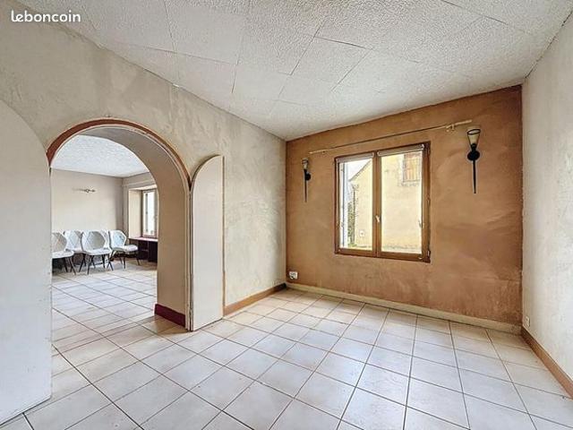 Maison 6 pièces 130 m²