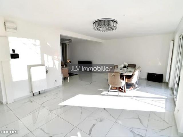 Maison 6 pièces 130 m²