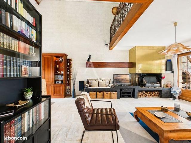Maison 6 pièces 130 m²