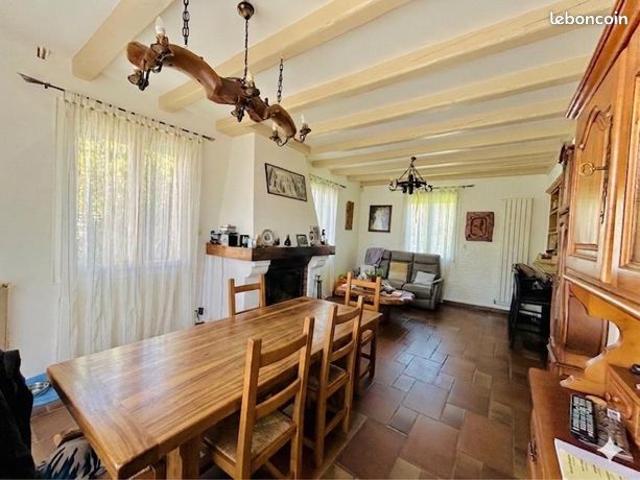 Maison 6 pièces 130 m²