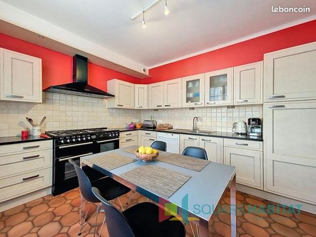 Maison 6 pièces 130 m²
