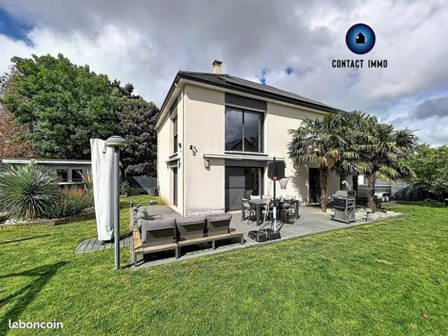 Maison 6 pièces 130 m²