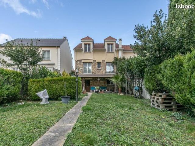 Maison 6 pièces 130 m²