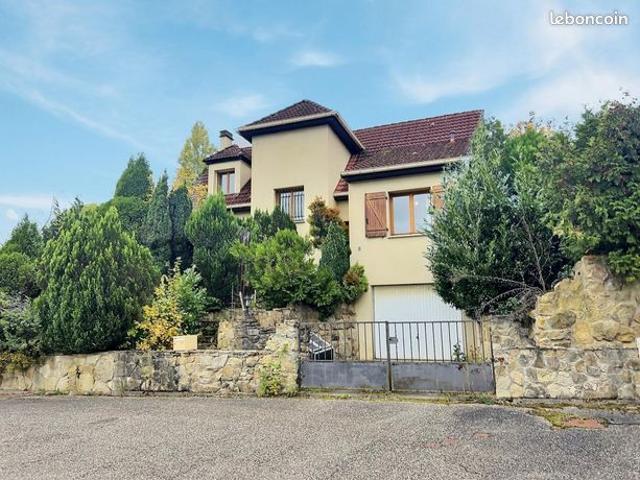 Maison 6 pièces 130 m²