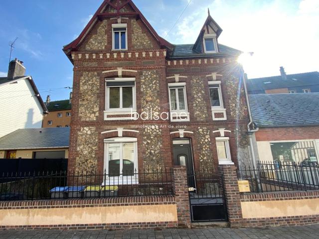 Maison 6 pièces 130 m²