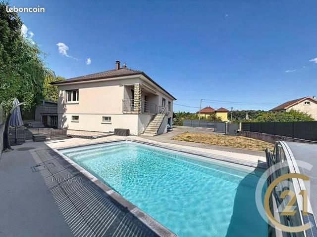 Maison 6 pièces 130 m²