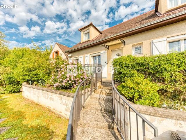 Maison 6 pièces 130 m²