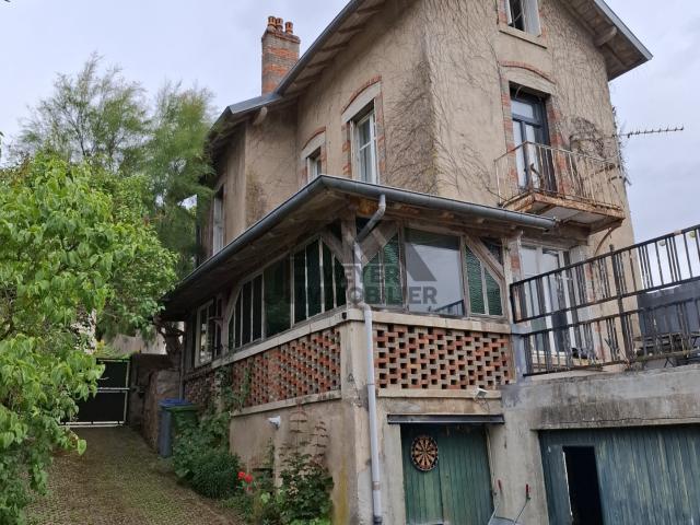 Maison 6 pièces 130 m²