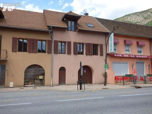 Maison 6 pièces 130 m²