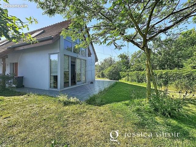 Maison 6 pièces 130 m²