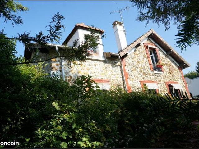 Maison 6 pièces 130 m²
