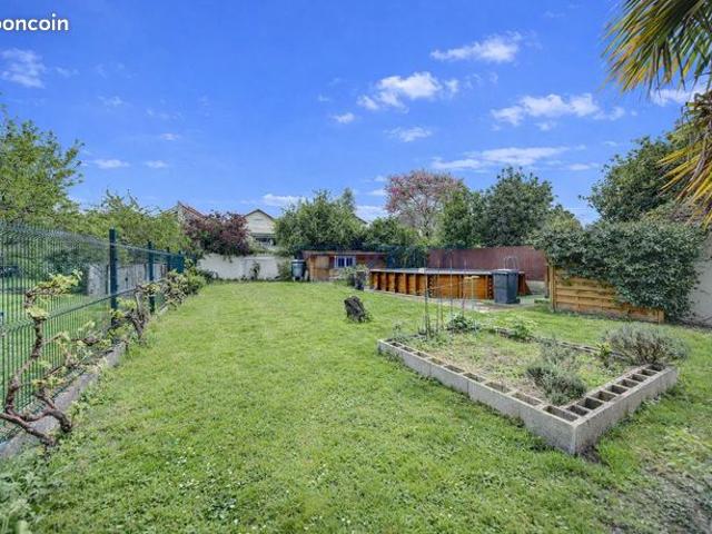 Maison 6 pièces 131 m²