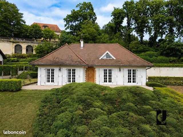 Maison 6 pièces 131 m²