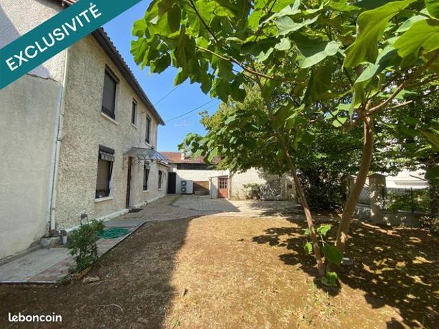 Maison 6 pièces 131 m²