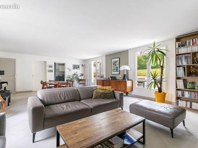 Maison 6 pièces 131 m²