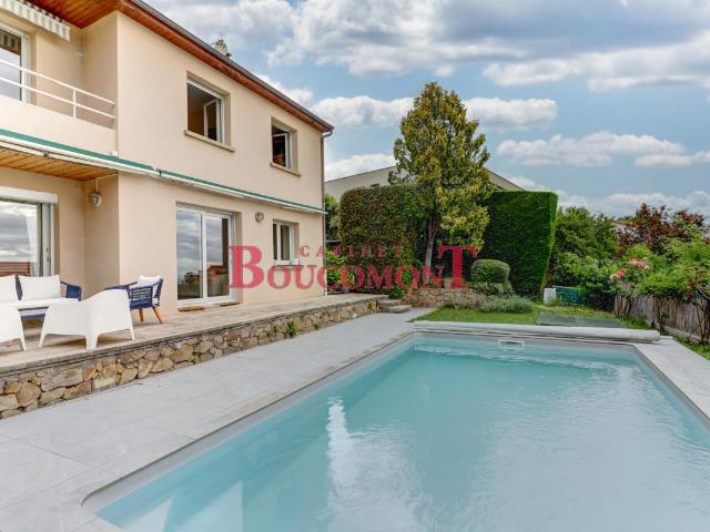 Maison 6 pièces 131 m²