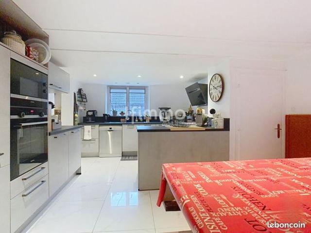 Maison 6 pièces 131 m²