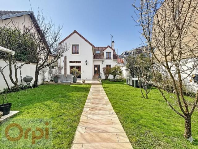 Maison 6 pièces 131 m²